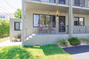 Bay Harbor Unit 4 Perfect 2 Bed 1 Bathprime Lo
